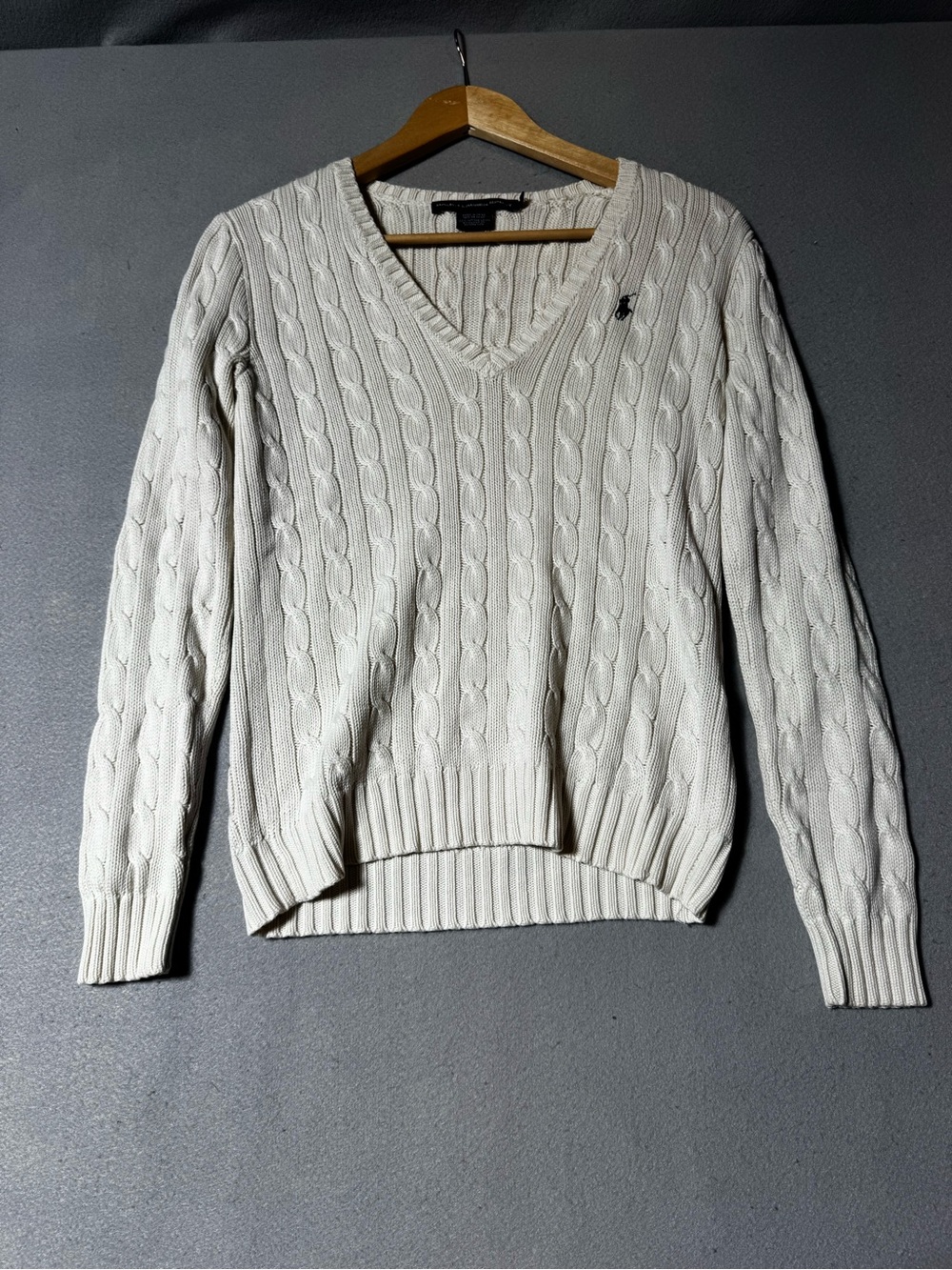 Ralph Lauren Cream Cable-Knit V-Neck Sweater - Women's Size M